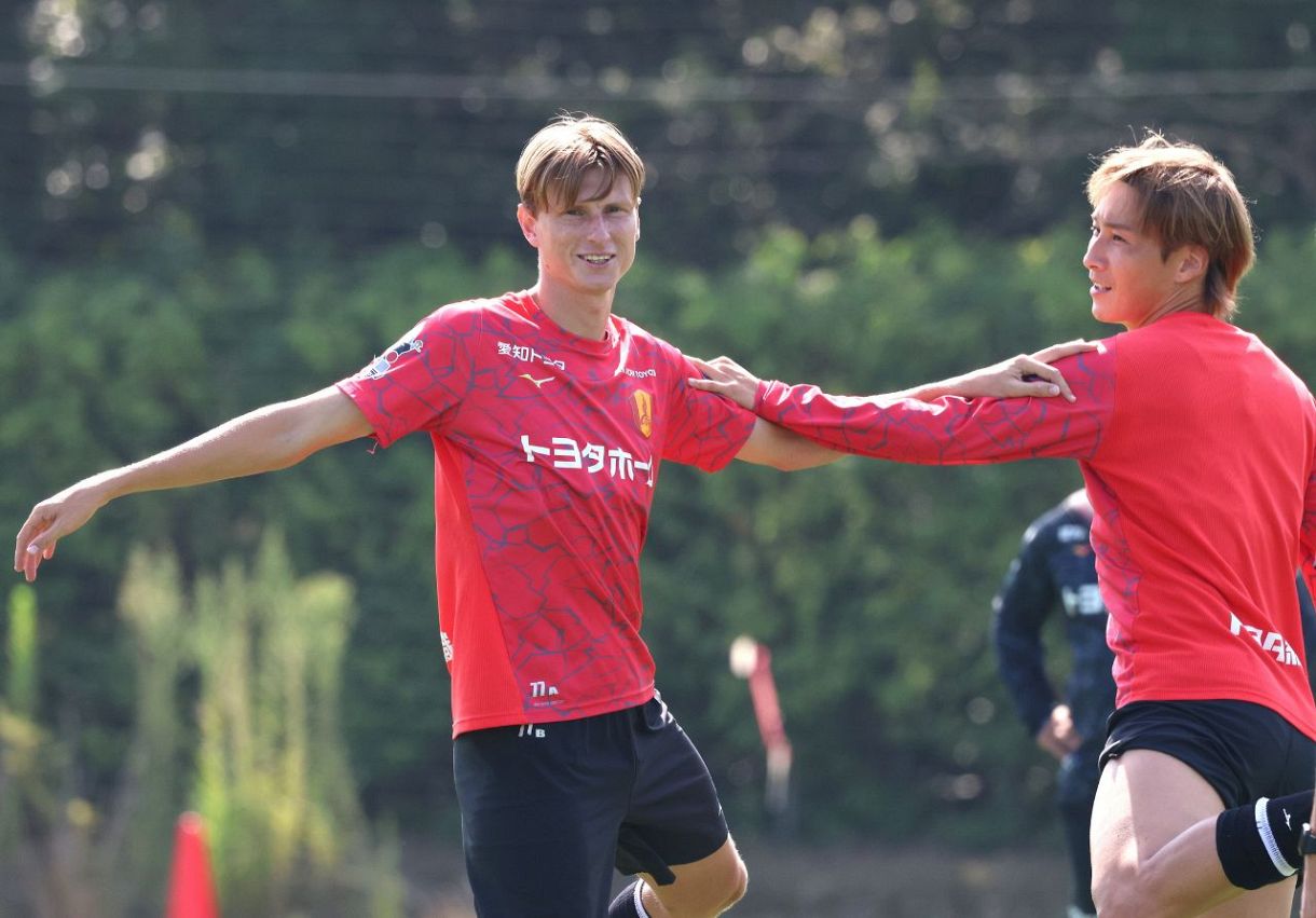 ◇名古屋グランパス、川崎戦へ向け練習(中日スポーツ)：グランパス