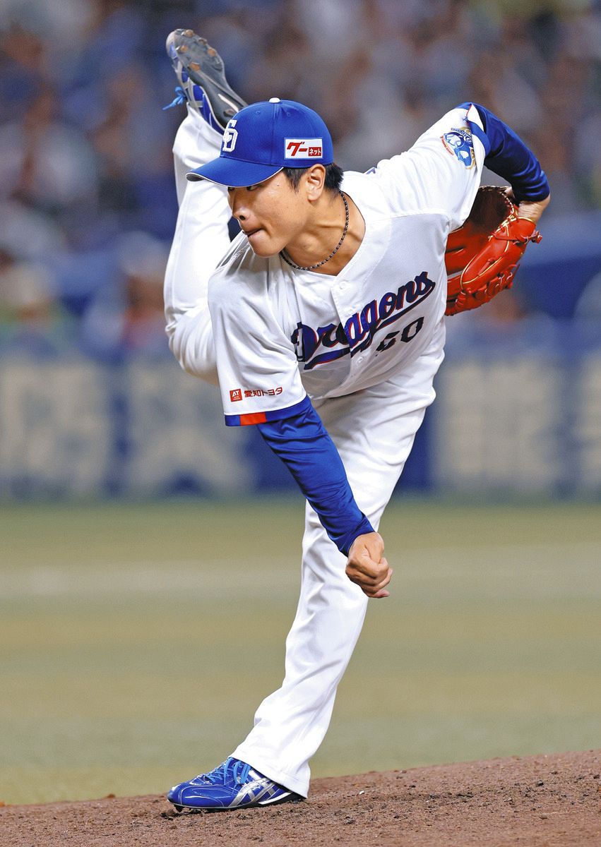 中日―ヤクルト　６回表から２番手で登板し、１イニングを三者凡退に抑えた清水