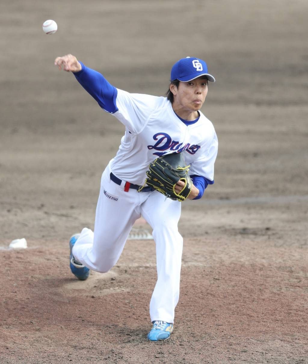 ７回に２番手で登板した杉浦