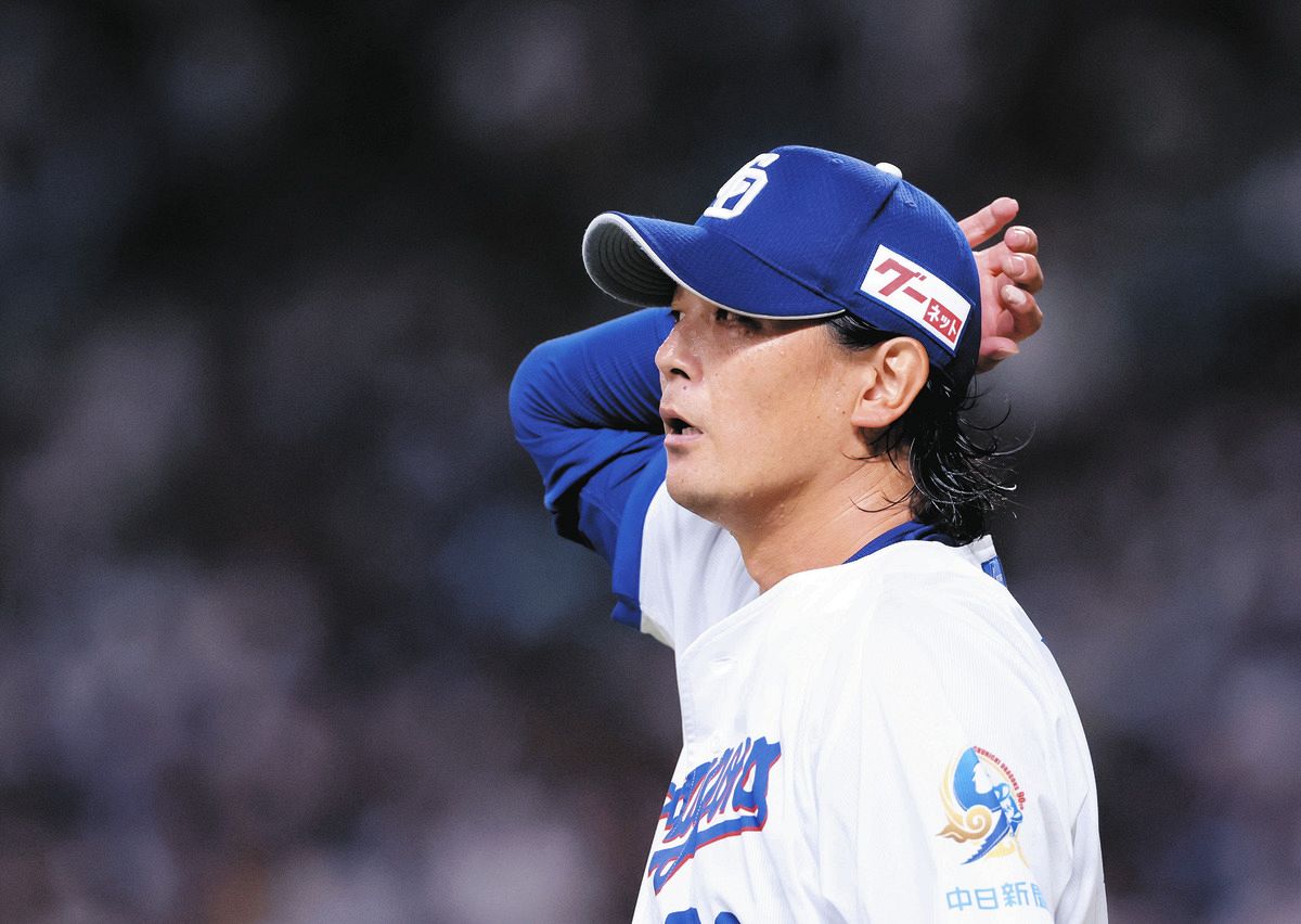 ５回表無死、勝又に左中間二塁打を許す涌井
