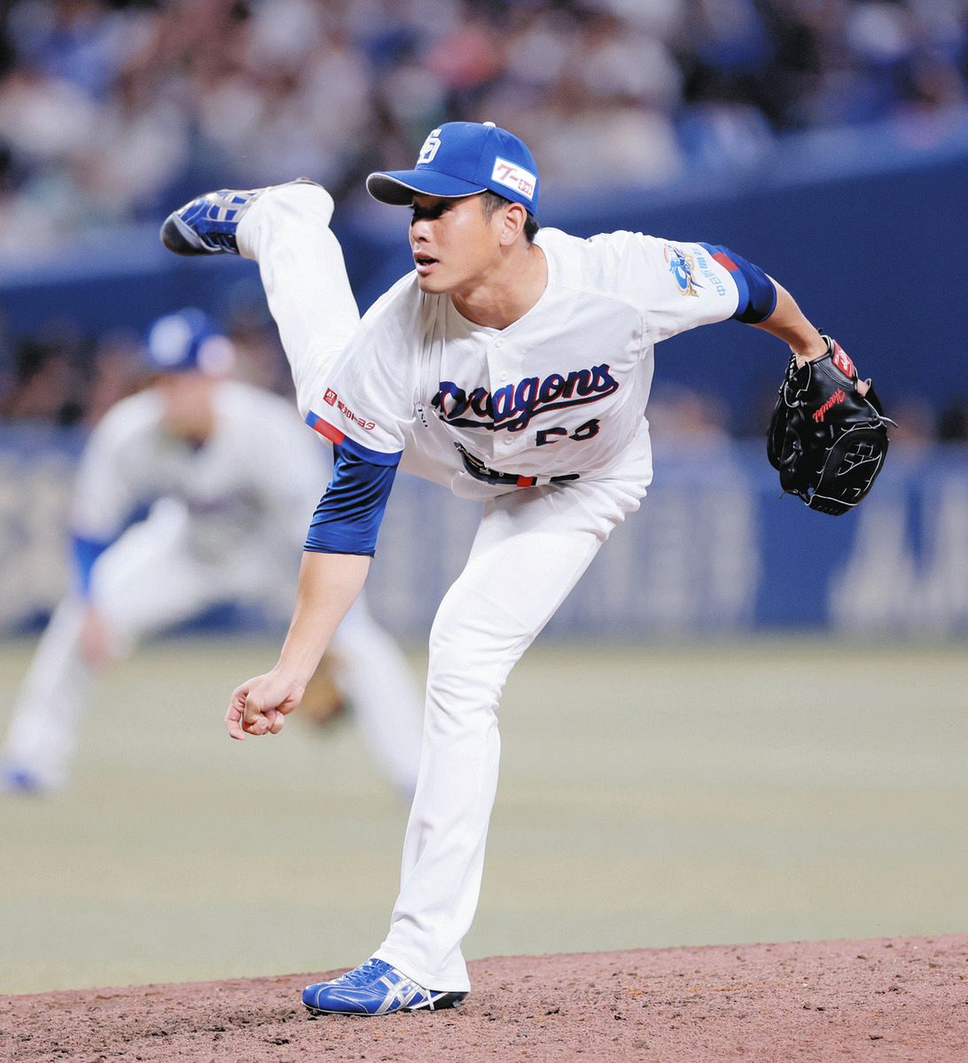 ８回に登板する宮内