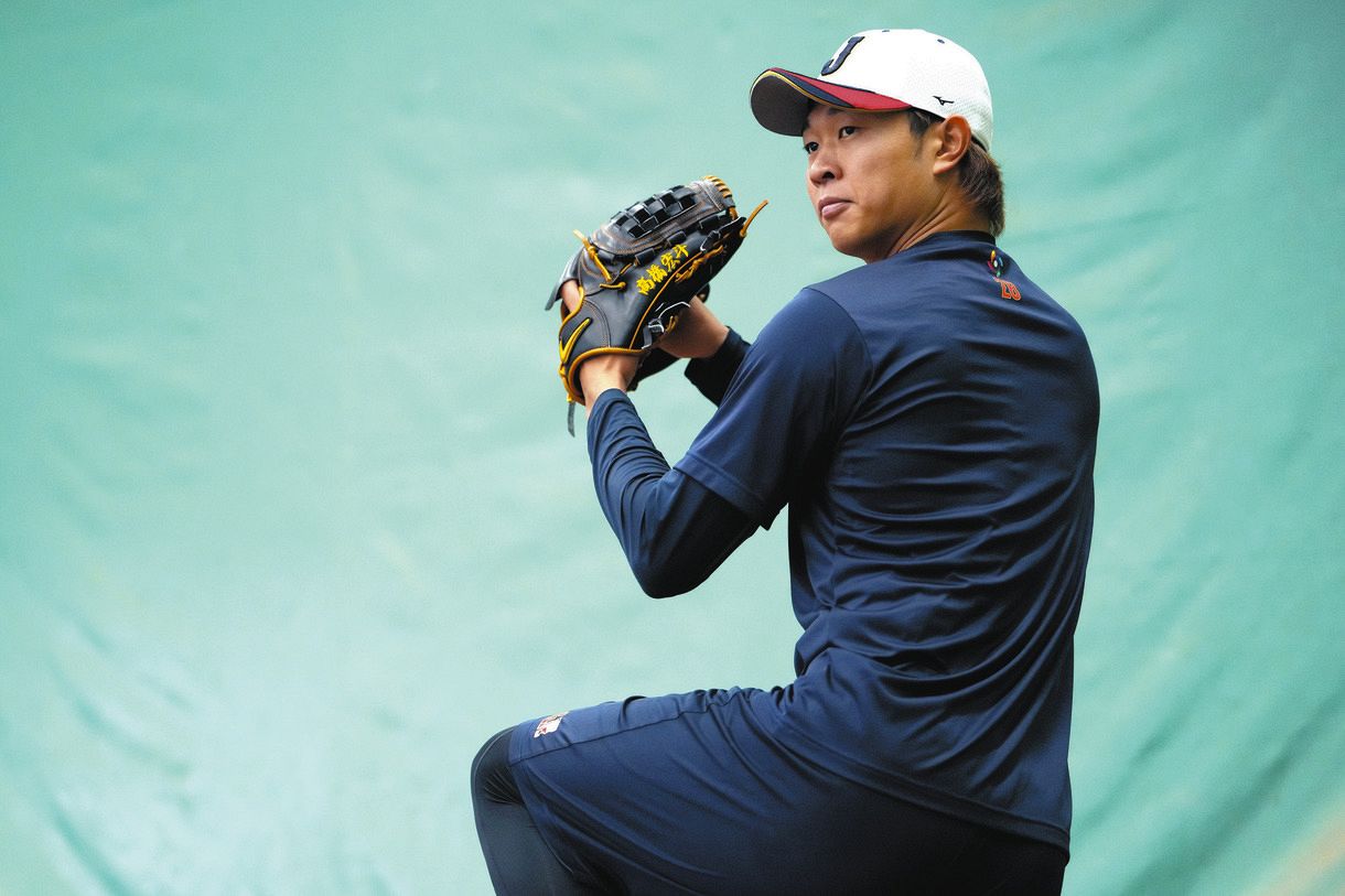 チェコ戦に向けて調整する高橋宏＝国内施設で（侍ジャパン提供）