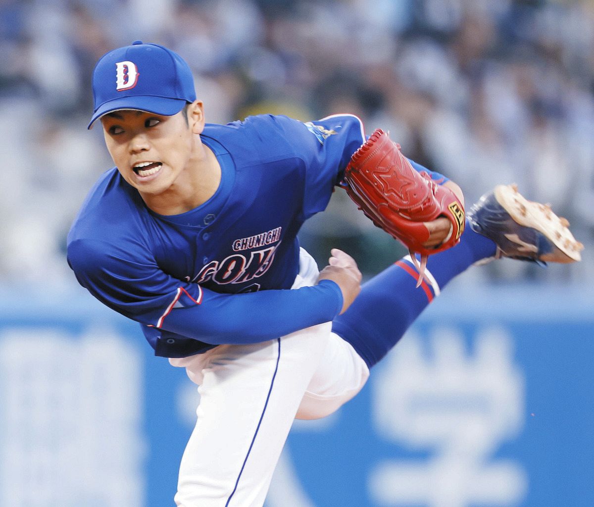 ７回裏に登板した根尾