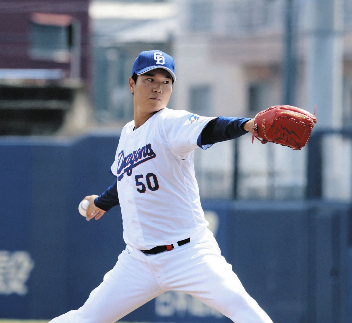 ６回途中から登板した清水