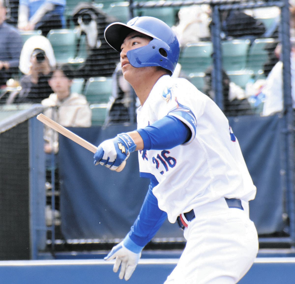 適時打を含めプロ初のマルチ安打を放った石川大