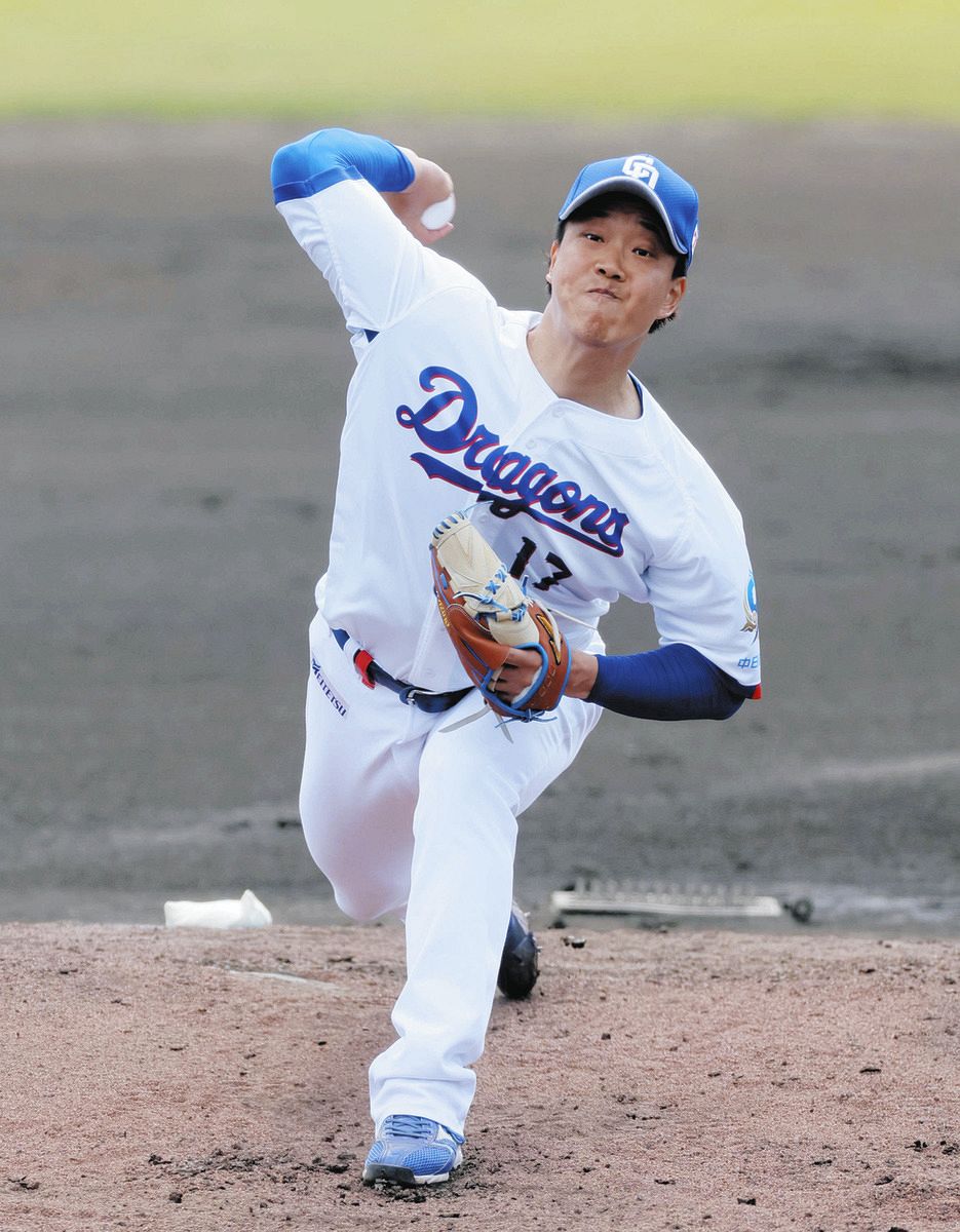 先発で2イニングを完璧に抑えた柳