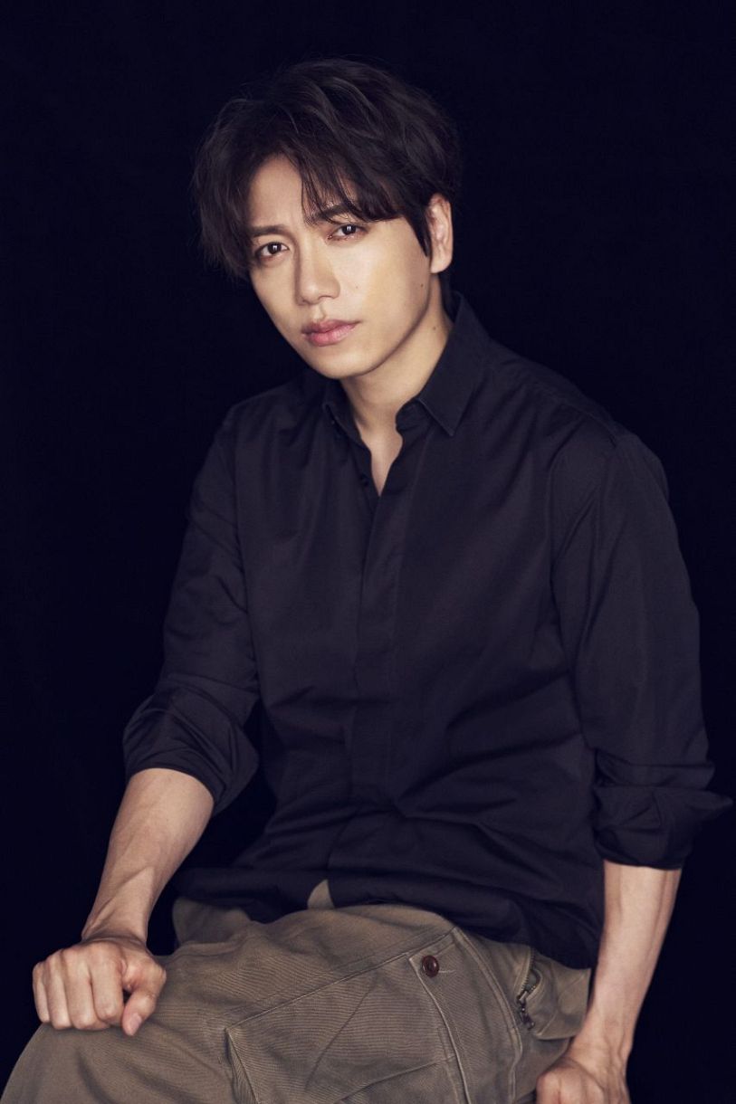 山崎育三郎（球団提供）