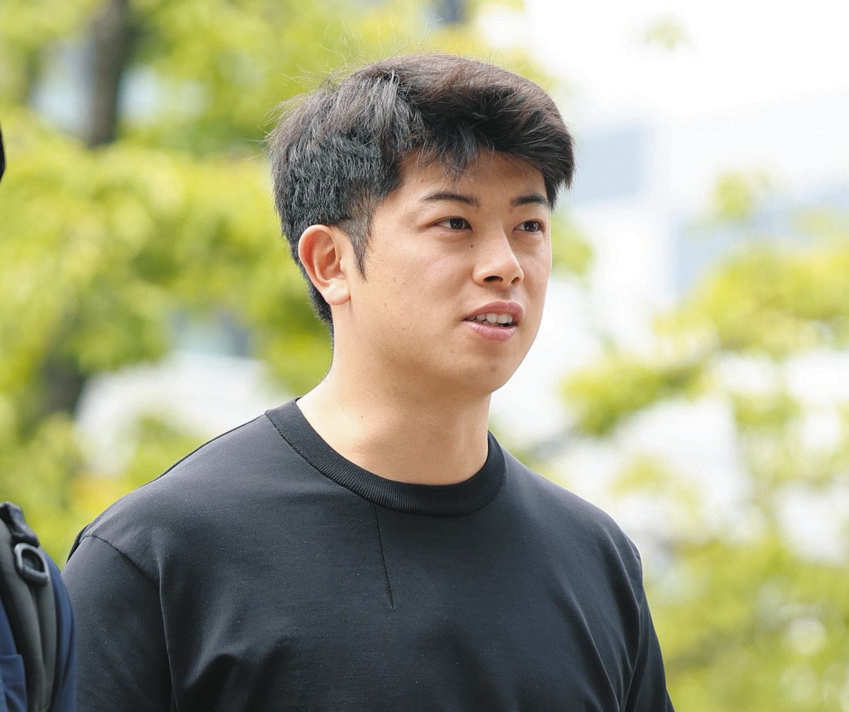オールスターゲームから一夜明け、広島へ移動する中日・松山
