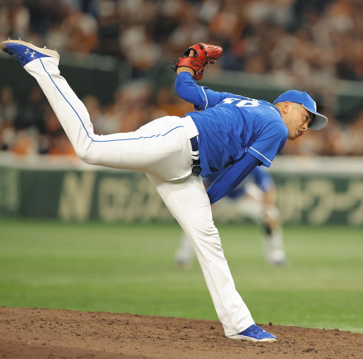 ９回に５番手で登板し、三者凡退に抑えた中日・松山